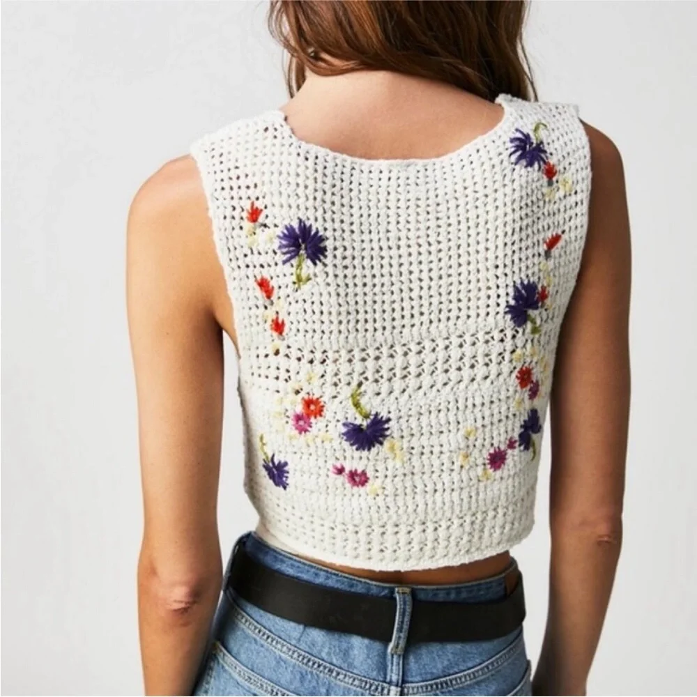 Free People Wildflowers Crochet Tank Crop Top White Floral Flowers Size XL
